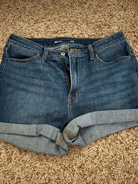 Old navy shorts